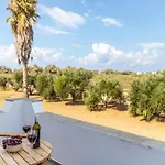 Surfer Paradise Naxos City