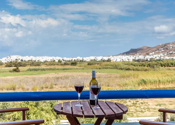 Surfer Paradise Naxos City